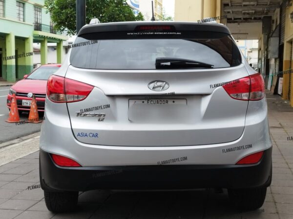 Hyundai Tucson ix - Image 2