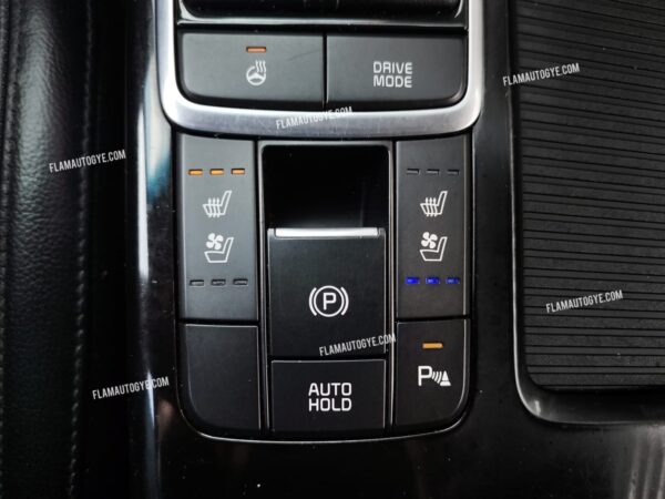 KIA OPTIMA - Image 13