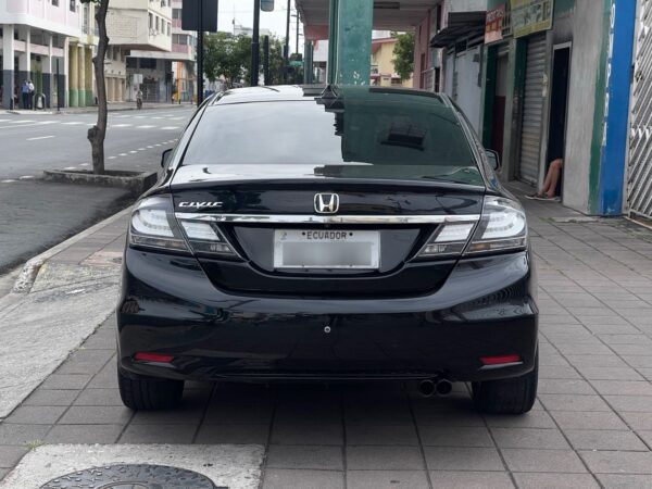 Honda Civic - Image 2