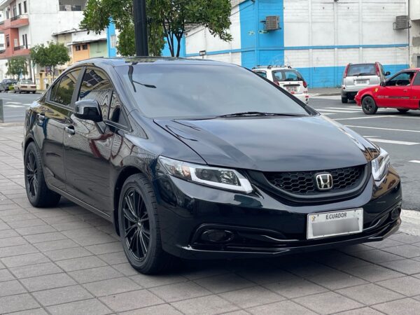 Honda Civic - Image 5