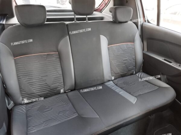 Renault Stepway - Image 23