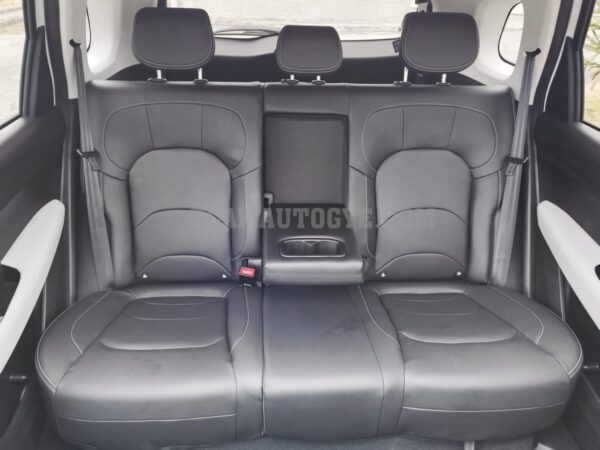 Chevrolet Captiva - Image 11