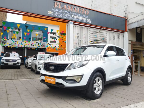 KIA SPORTAGE R