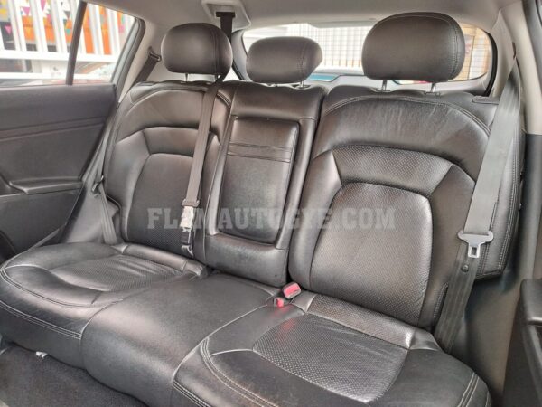 KIA SPORTAGE R - Image 18