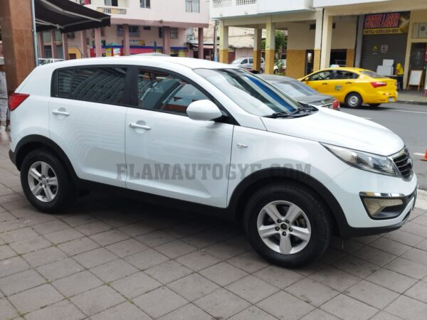 KIA SPORTAGE R - Image 7