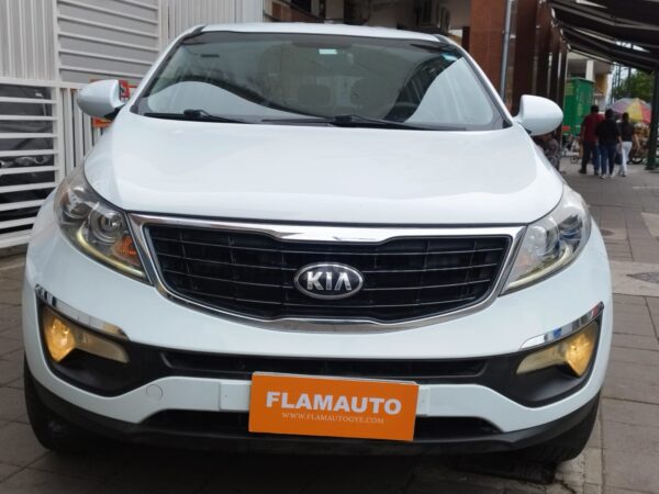 KIA SPORTAGE R - Image 10