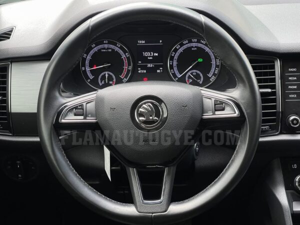 SKODA KODIAQ 4X4 - Image 14