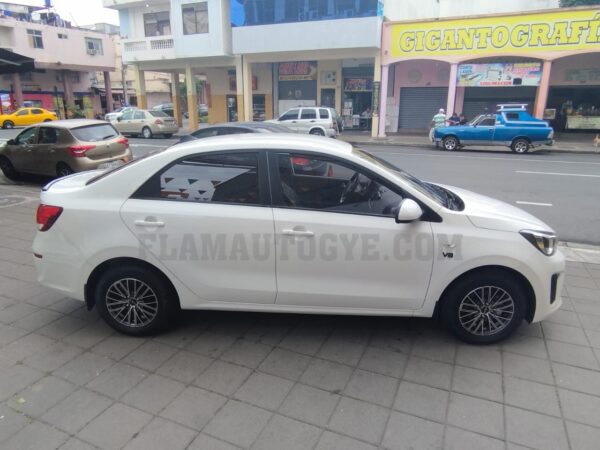 KIA SOLUTO 2025 - Image 18