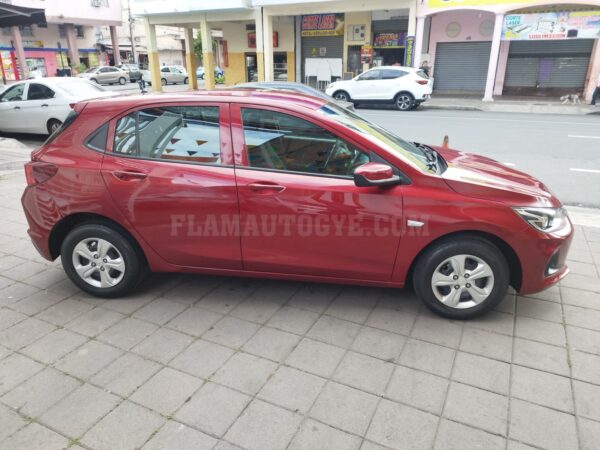 CHEVROLET ONIX - Imagen 5