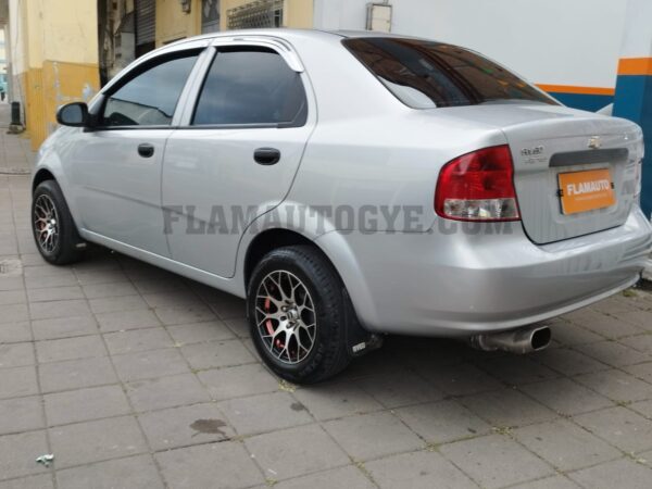 Chevrolet Aveo - Imagen 4