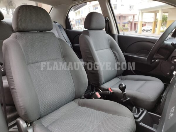 Chevrolet Aveo - Imagen 12
