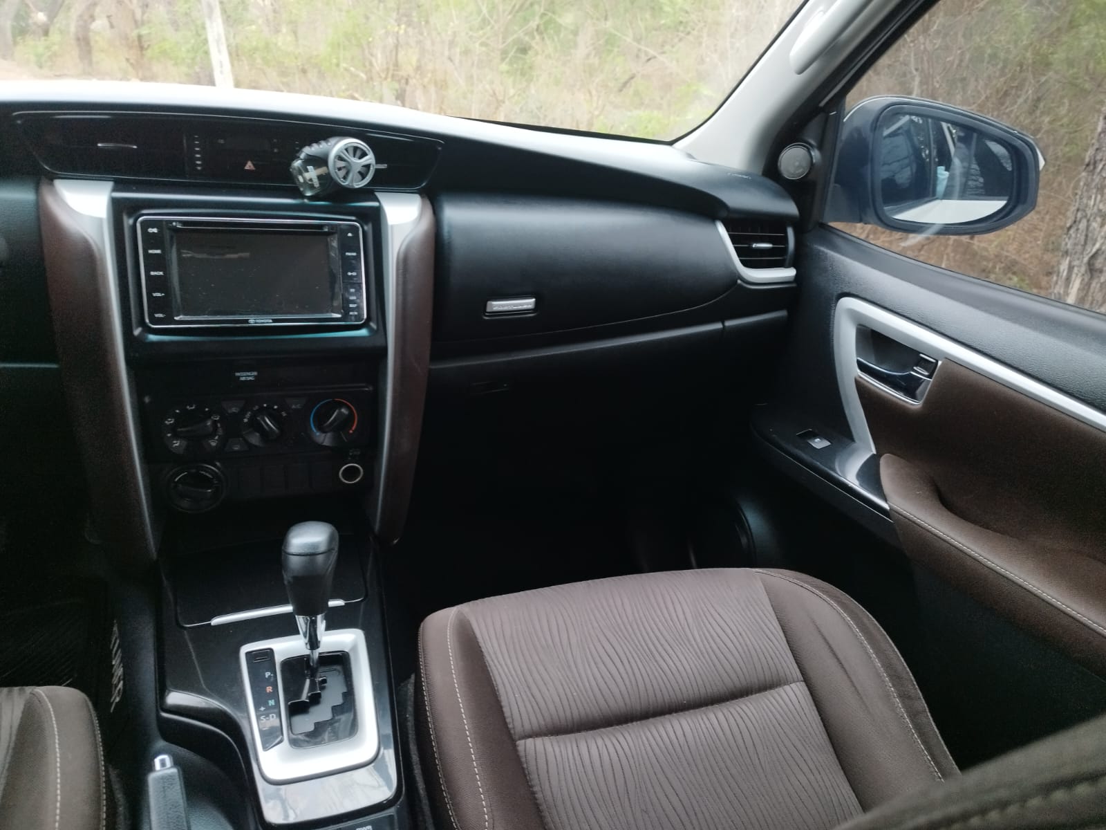 Toyota Fortuner 4x4 - Imagen 7