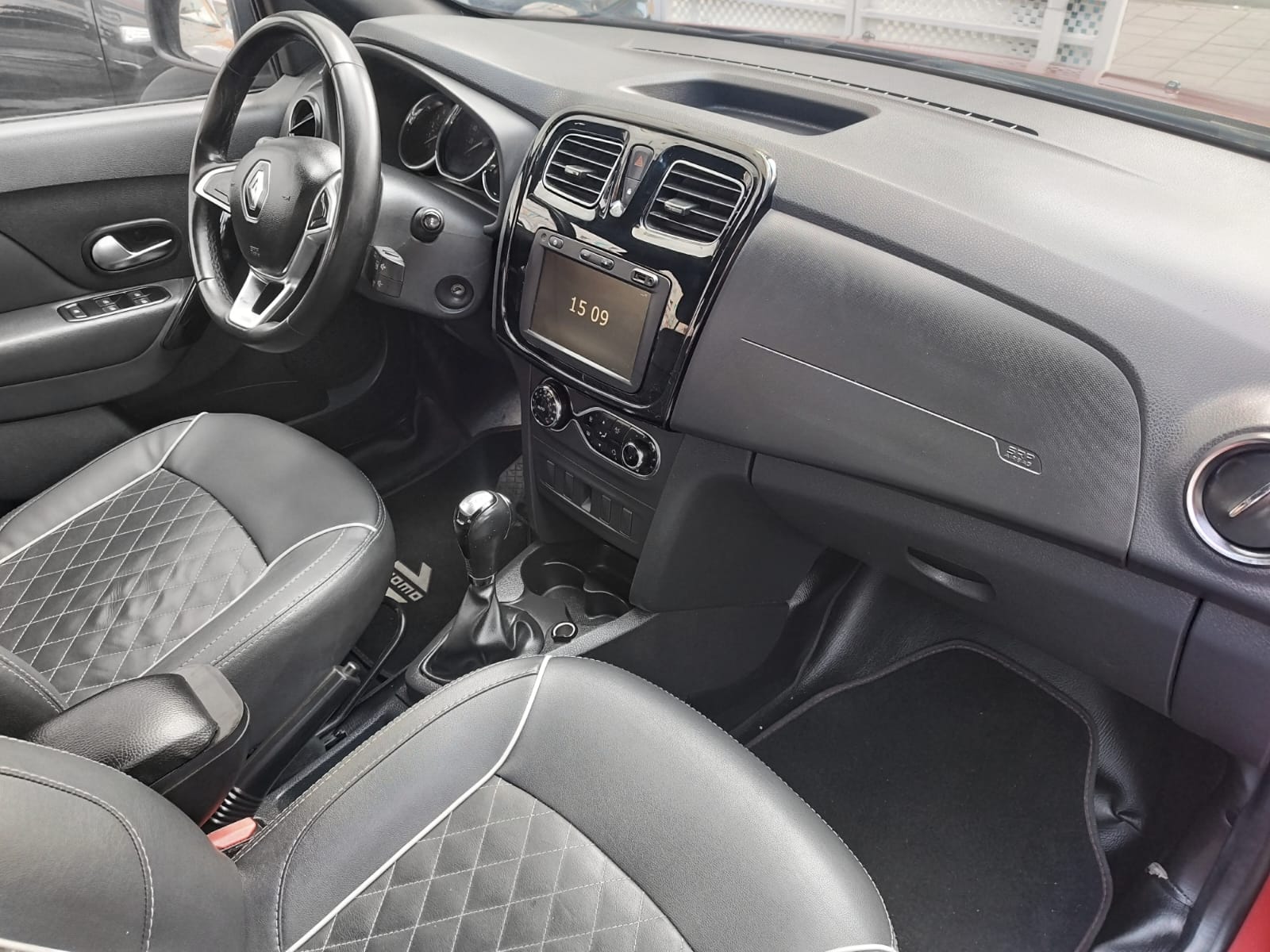 Renault Logan - Imagen 16