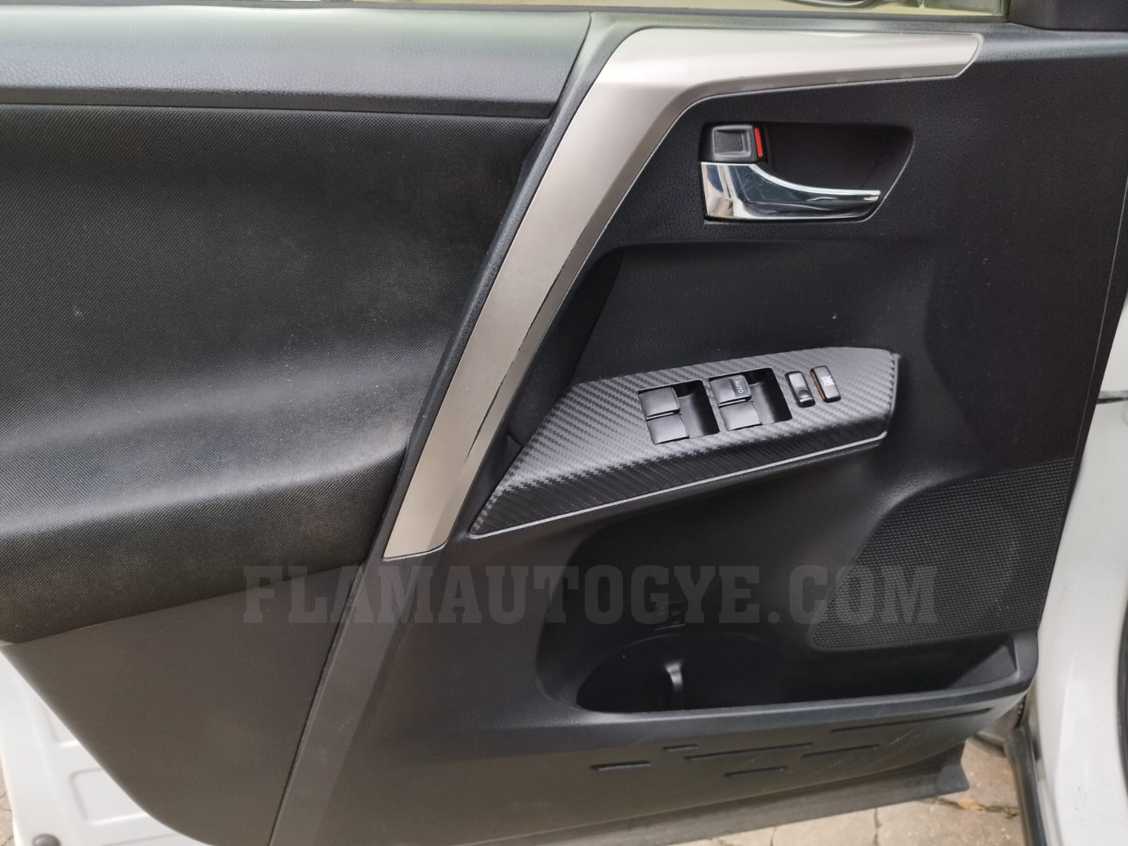 Toyota Rav 4 - Imagen 12