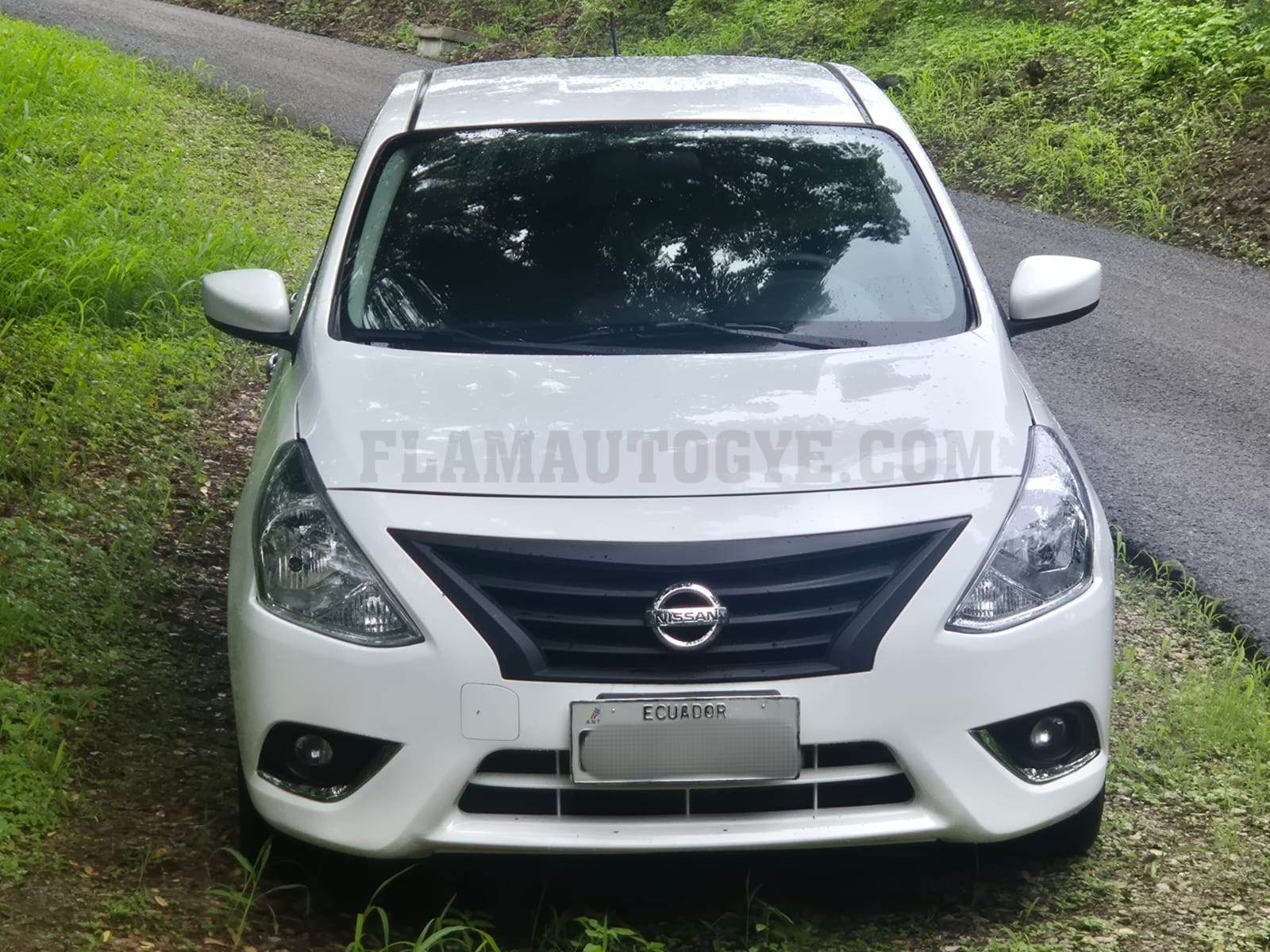 Nissan Versa - Imagen 6
