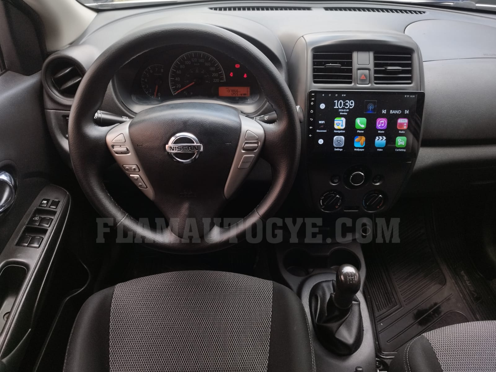 Nissan Versa - Imagen 9