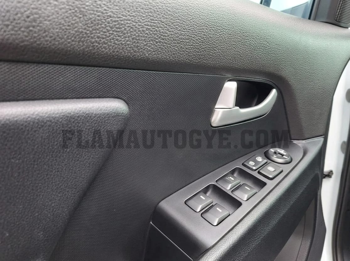 KIA SPORTAGE R - Imagen 8