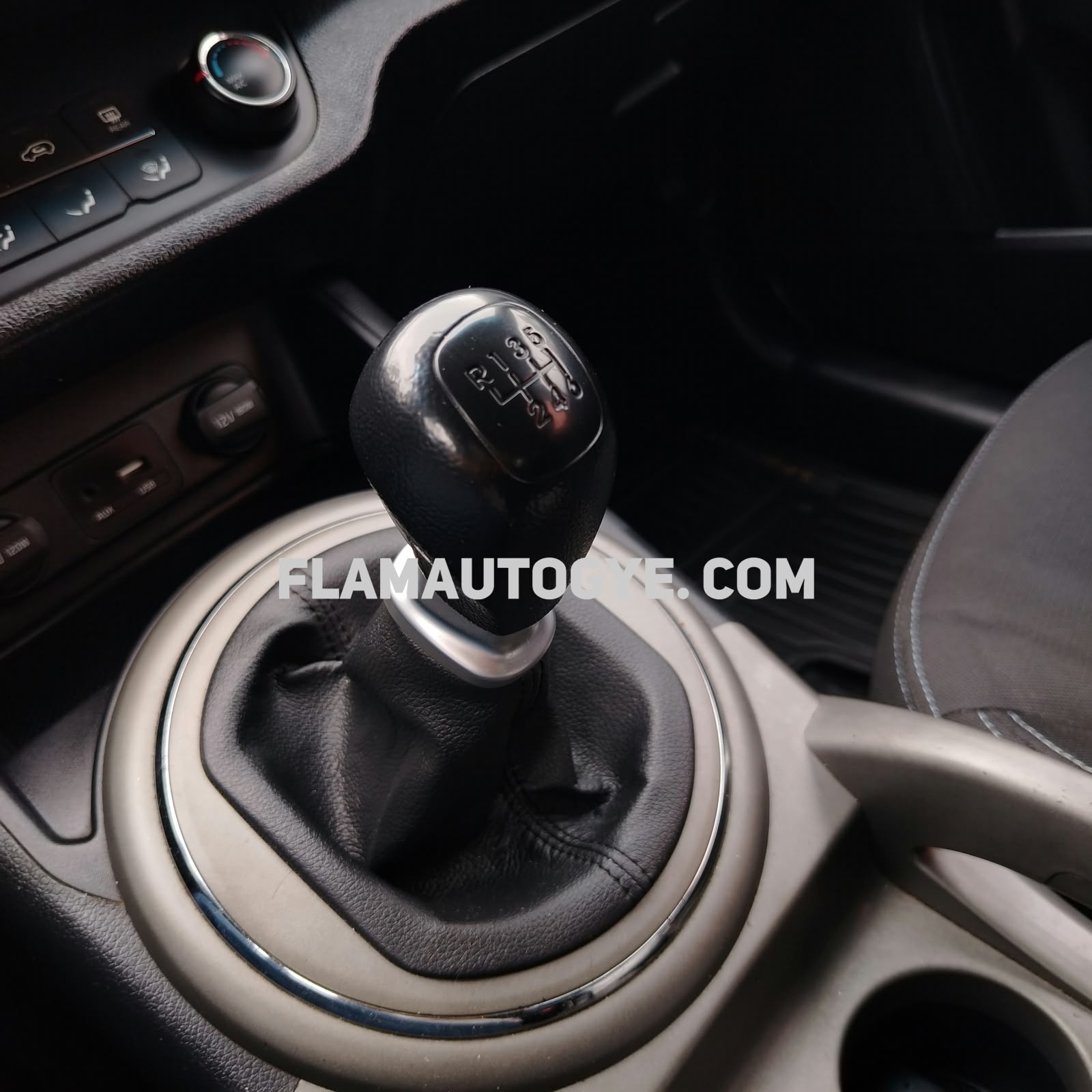 KIA SPORTAGE R - Imagen 6